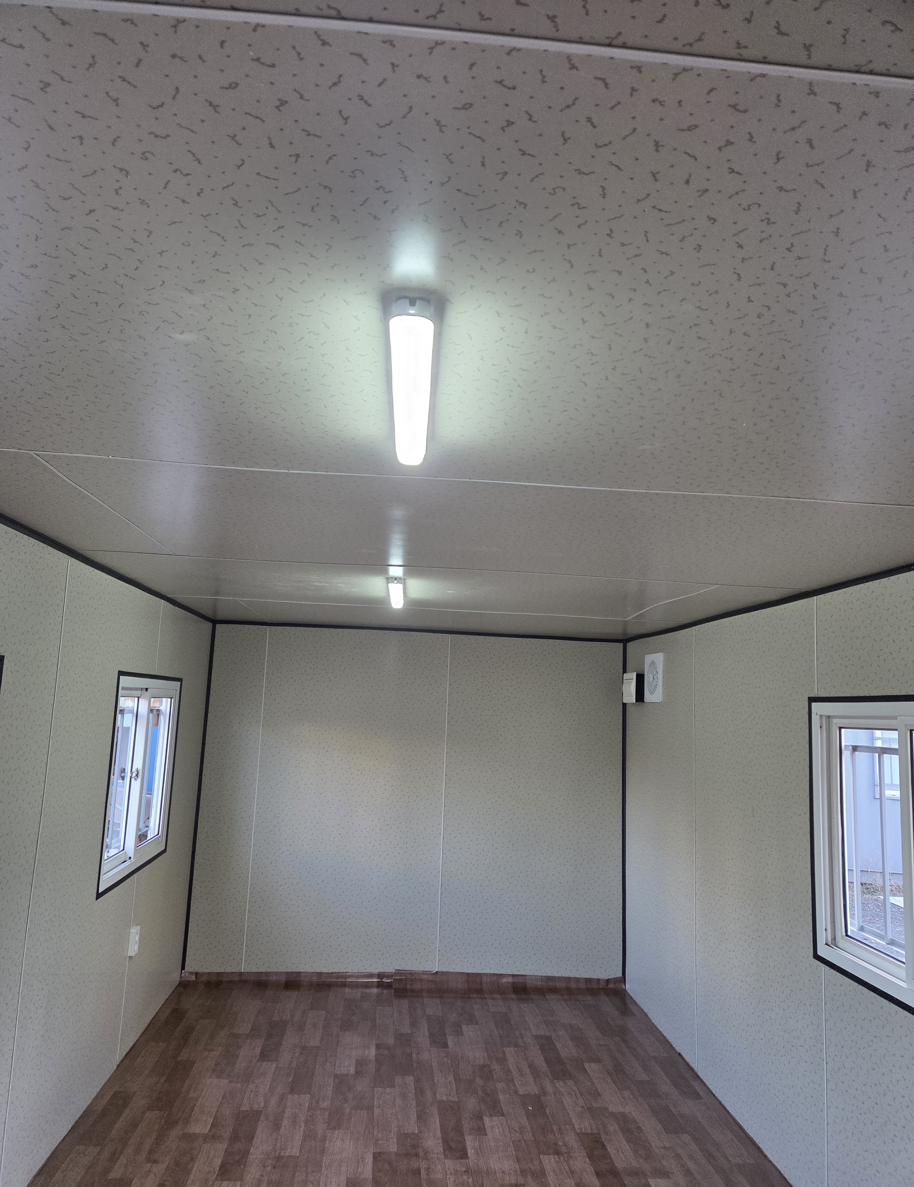 KakaoTalk_20251205_122853585_02 (2).jpg